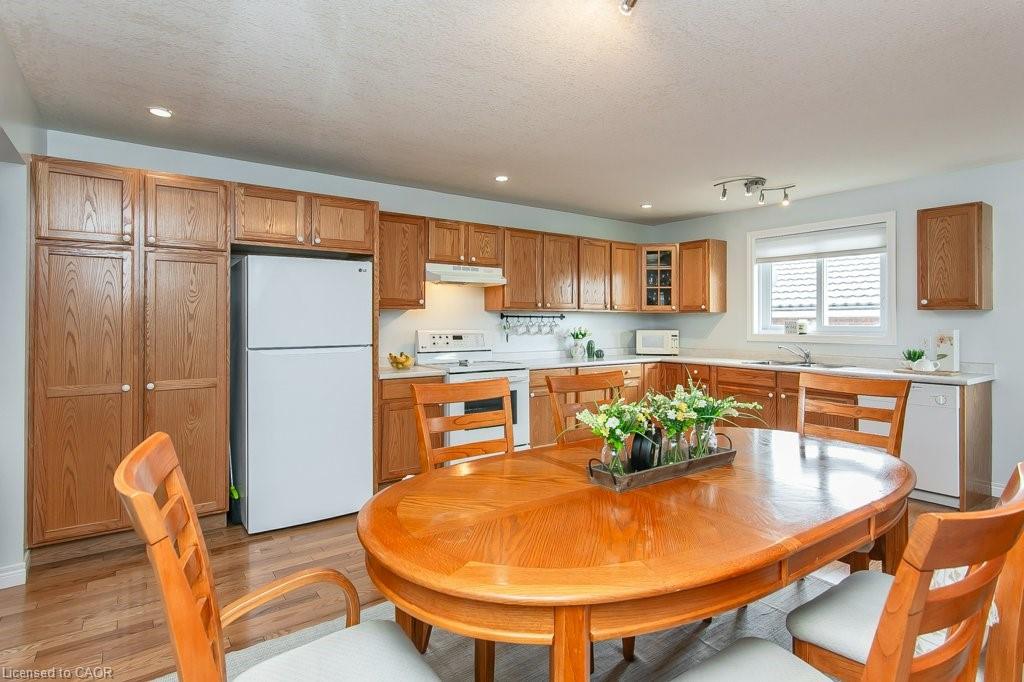 77 Lawrence Street Property Photo 18