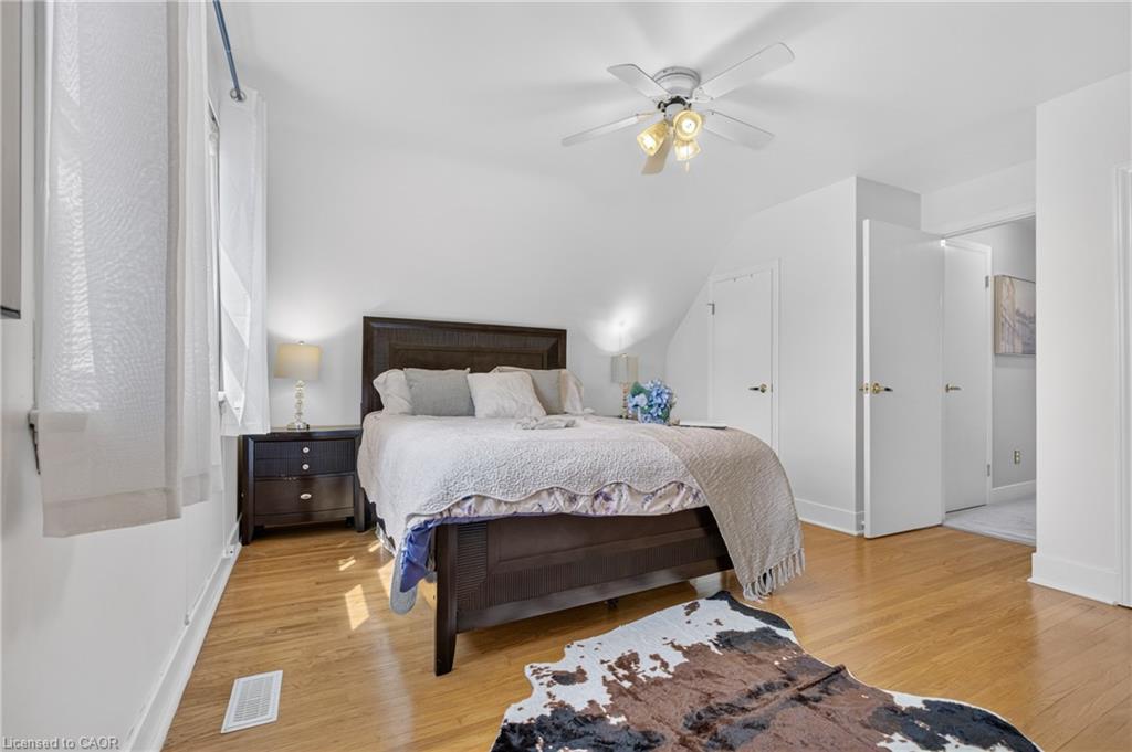 531 Philip Crescent Property Photo 27