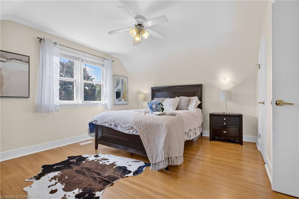 531 Philip Crescent Property Photo 30