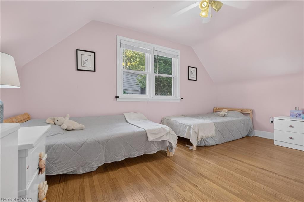 531 Philip Crescent Property Photo 33