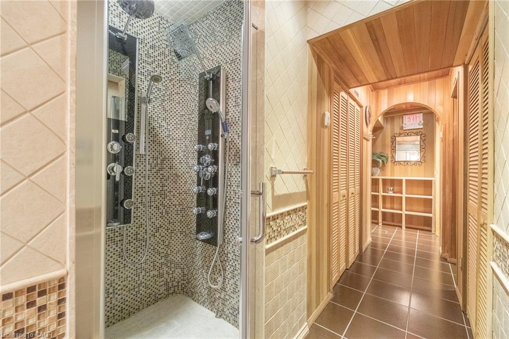11 Belmont Avenue W Property Photo 27