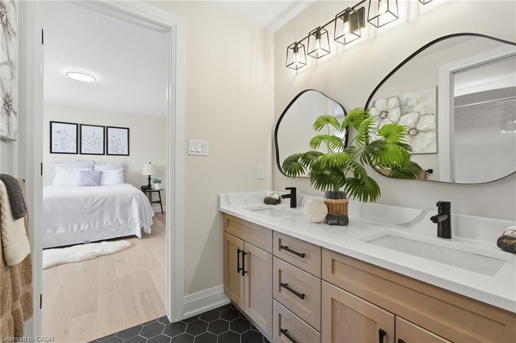 7 Bartlett Avenue Property Photo 7