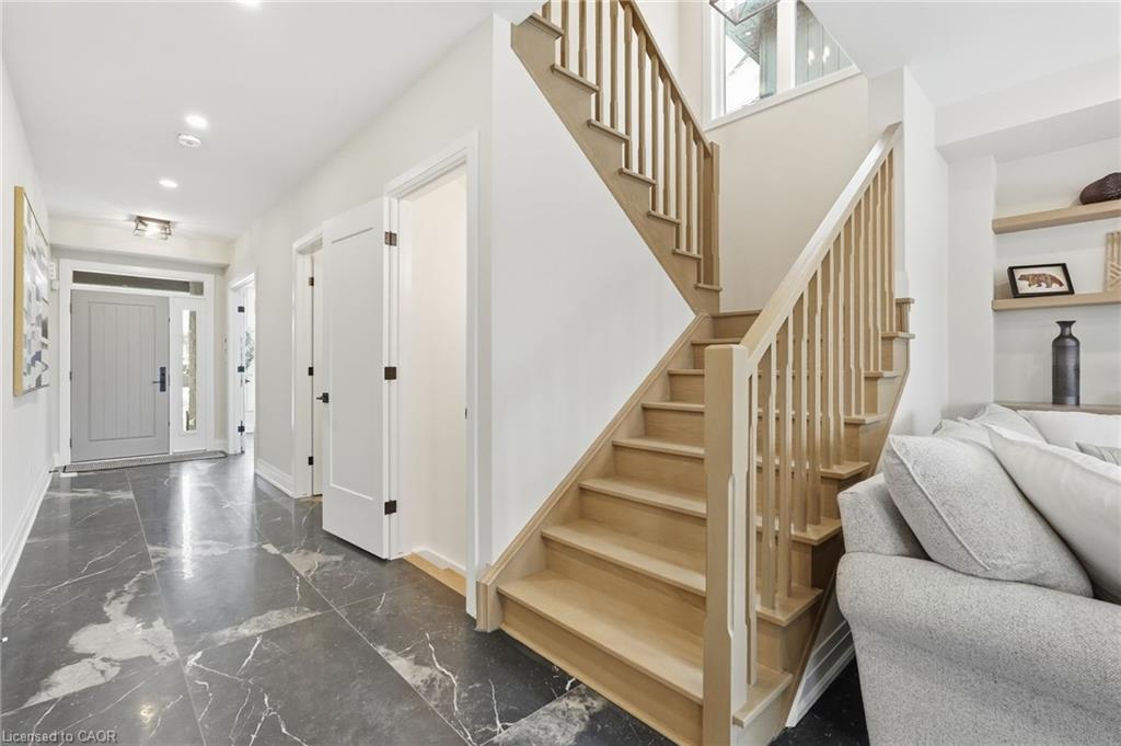 7 Bartlett Avenue Property Photo 10