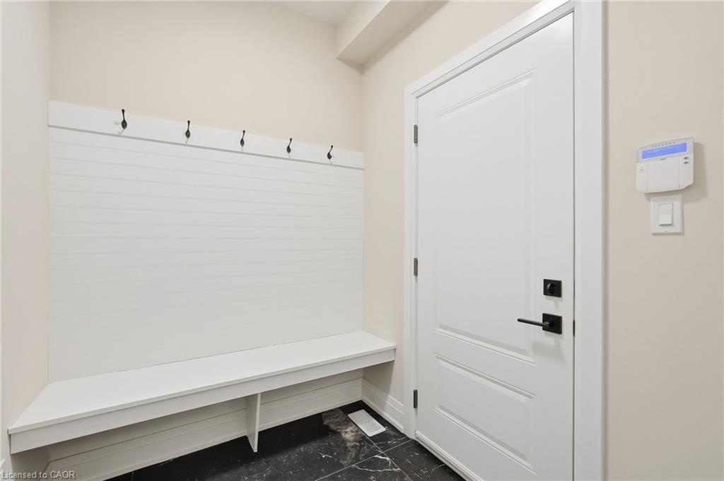 7 Bartlett Avenue Property Photo 17