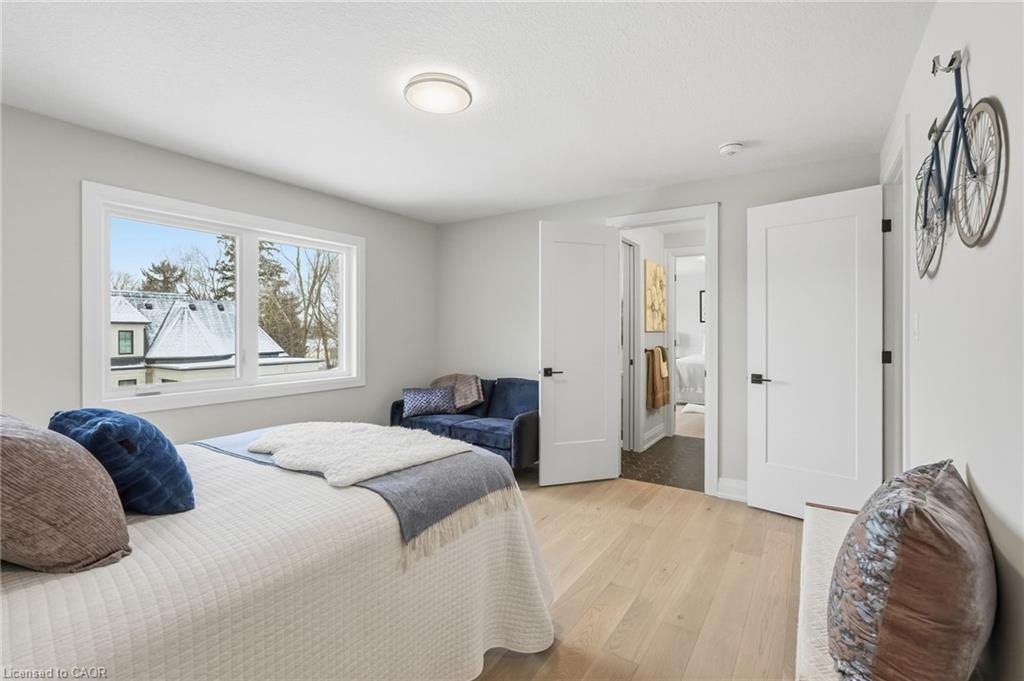 7 Bartlett Avenue Property Photo 38