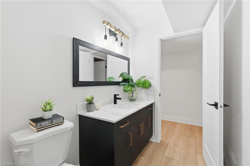 7 Bartlett Avenue Property Photo 41
