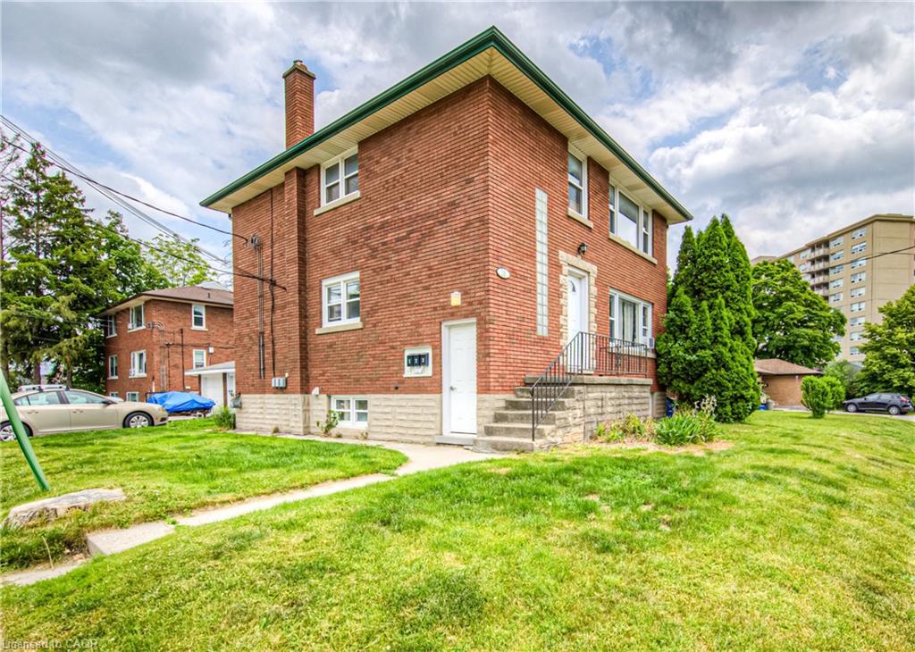 218 Margaret Avenue Property Photo 4