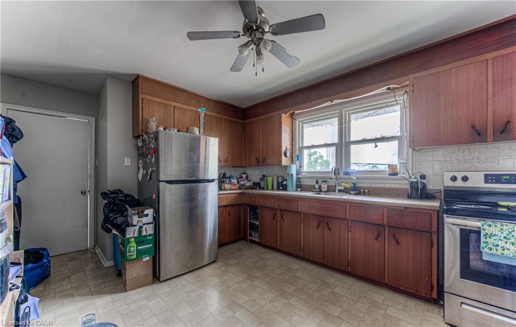 218 Margaret Avenue Property Photo 28