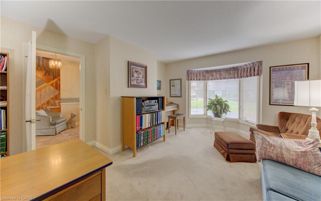 298 Roxton Drive Property Photo 14
