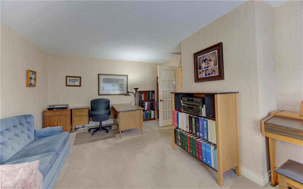 298 Roxton Drive Property Photo 15