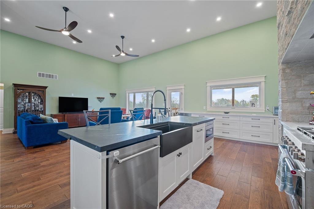 3809 Netherby Road Property Photo 14