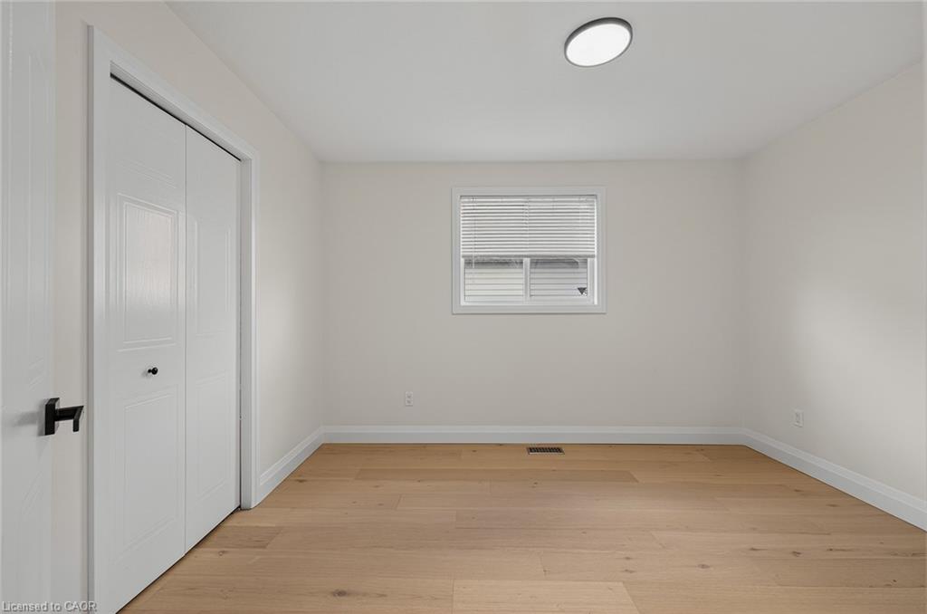 101 Anastasia Crescent Property Photo 10