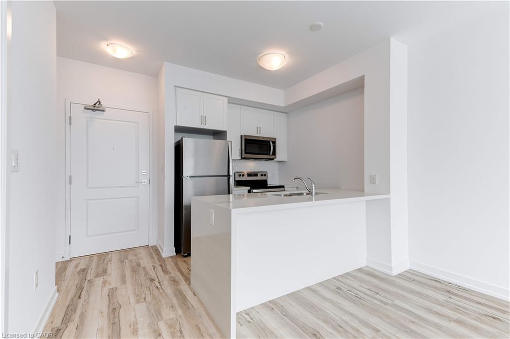 1204-450 Dundas Street Property Photo 8