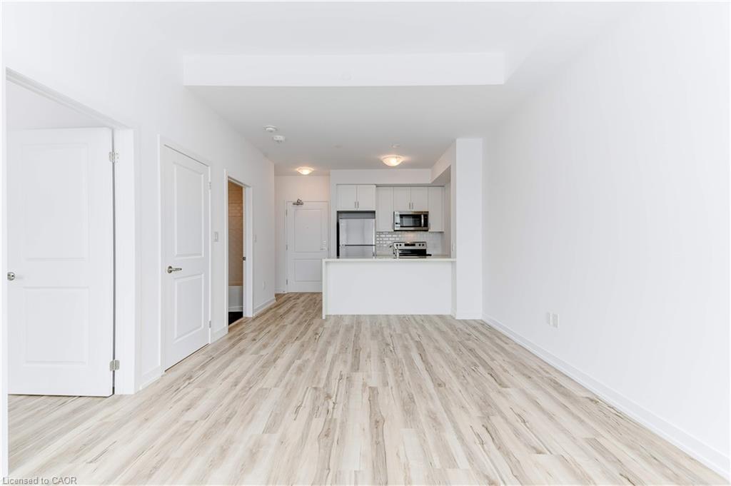 1204-450 Dundas Street Property Photo 14