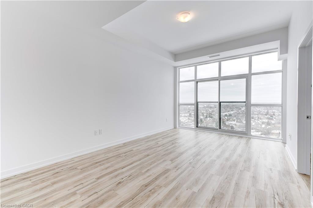 1204-450 Dundas Street Property Photo 16