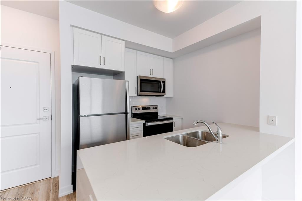1204-450 Dundas Street Property Photo 18