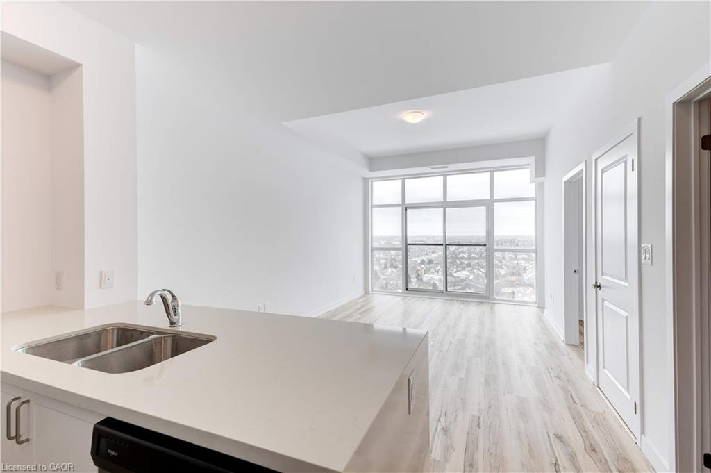 1204-450 Dundas Street Property Photo 20