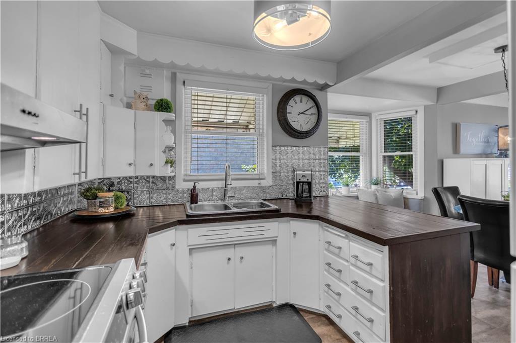 157 Stanley Street Property Photo 13