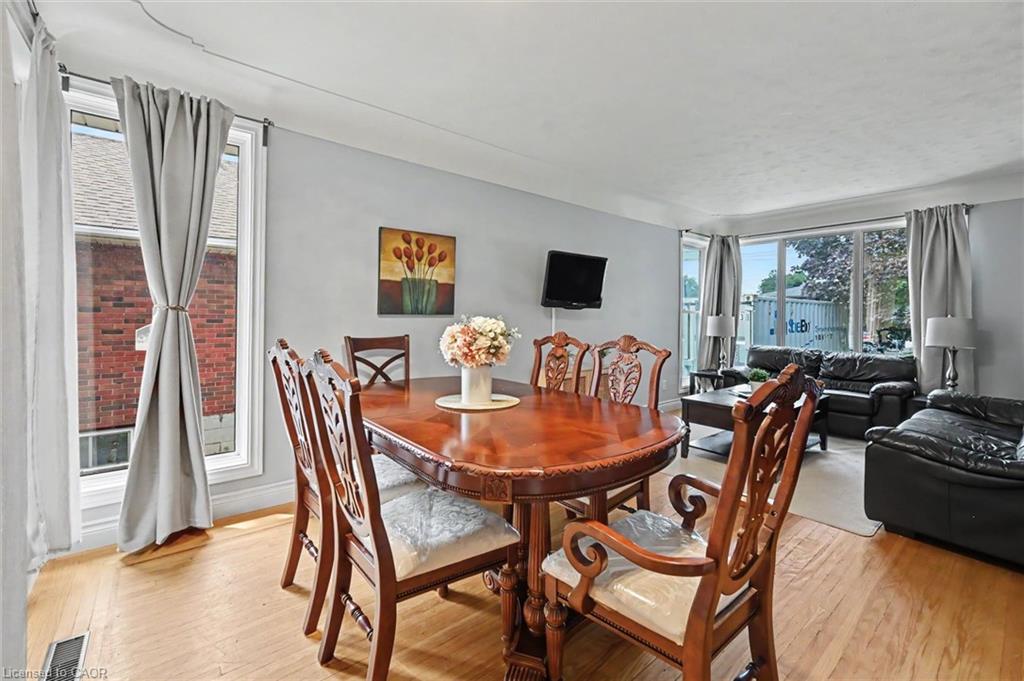 56 Everton Place Property Photo 8