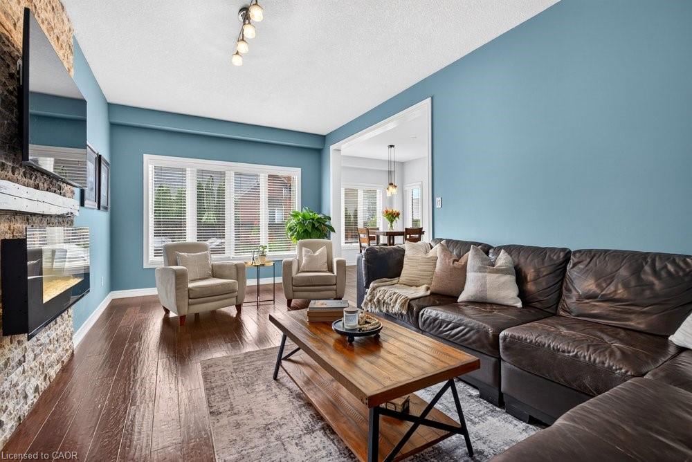 17 Udell Way Property Photo 3