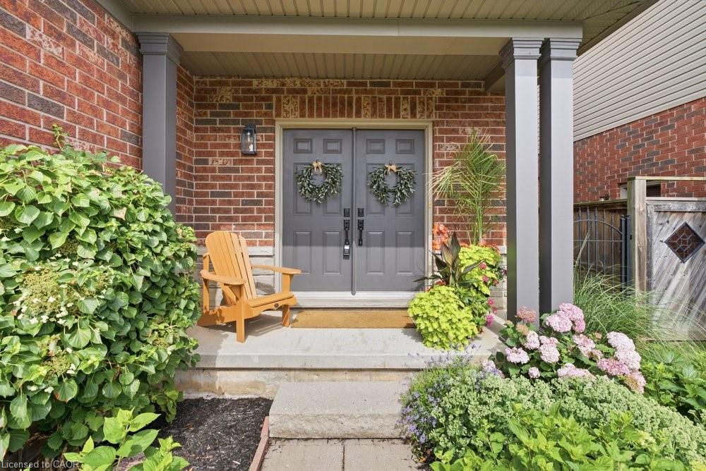17 Udell Way Property Photo 7