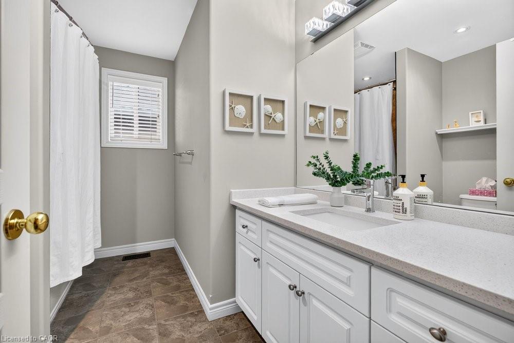 17 Udell Way Property Photo 36