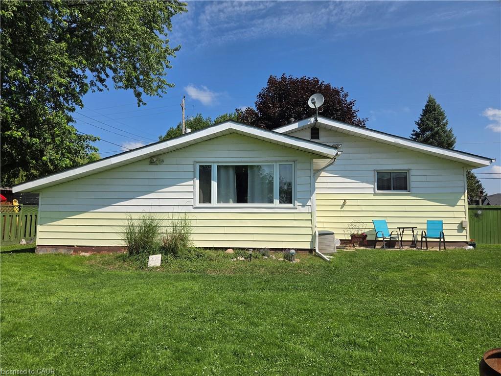 108 New Lakeshore Road Property Photo 3