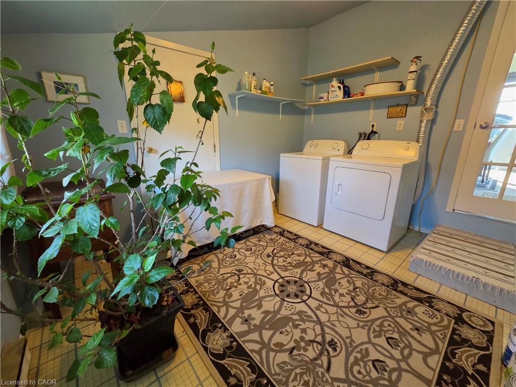 108 New Lakeshore Road Property Photo 28