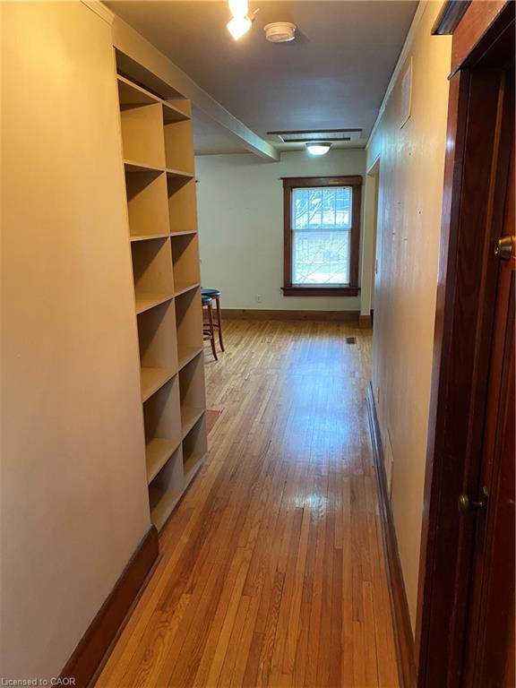 8 Centre Street Property Photo 12