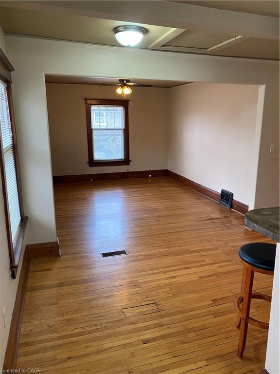 8 Centre Street Property Photo 17