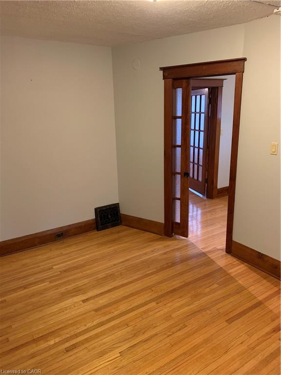8 Centre Street Property Photo 20