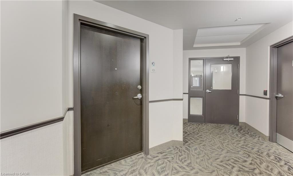 101-776 Laurelwood Drive Property Photo 4