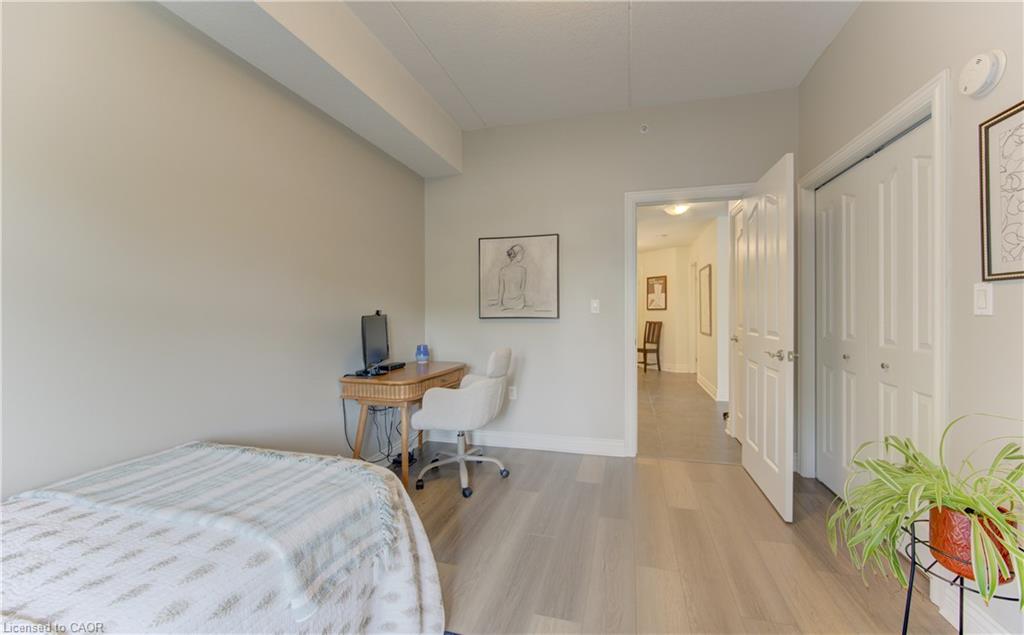 101-776 Laurelwood Drive Property Photo 13