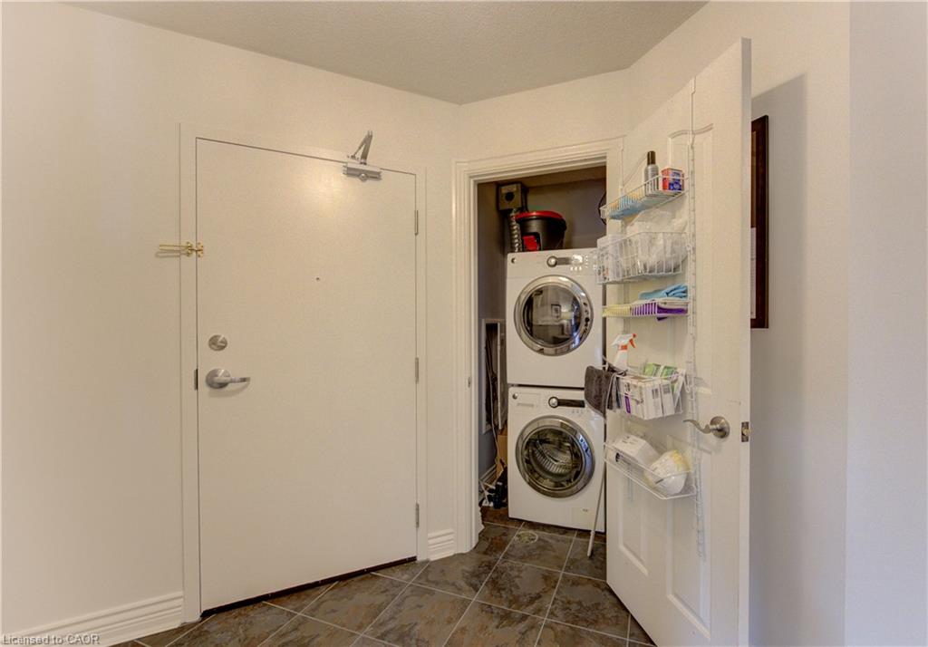 101-776 Laurelwood Drive Property Photo 25