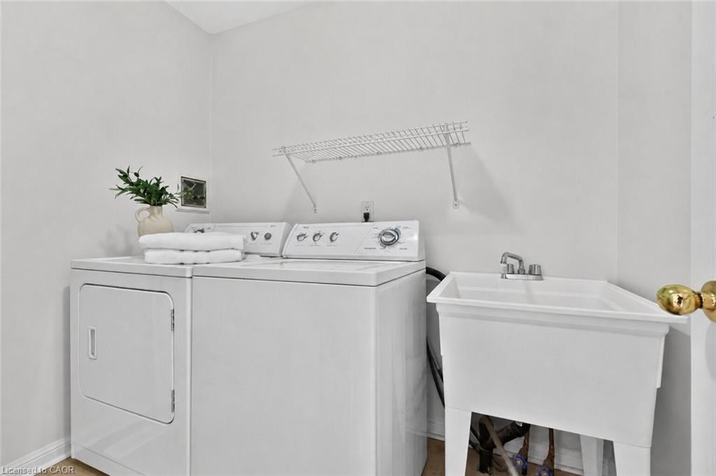 2421 Shadow Court Property Photo 27