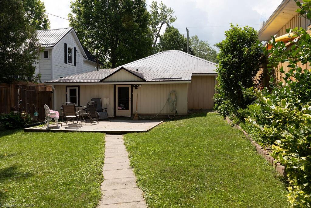 257 Union Street Property Photo 5