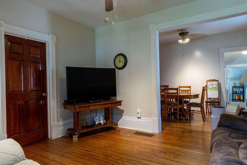 257 Union Street Property Photo 28