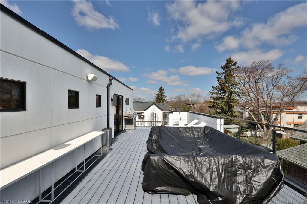647 Montbeck Crescent Property Photo 38