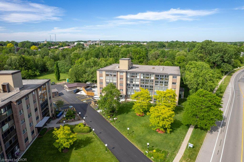 406-400 Champlain Boulevard Property Photo 2