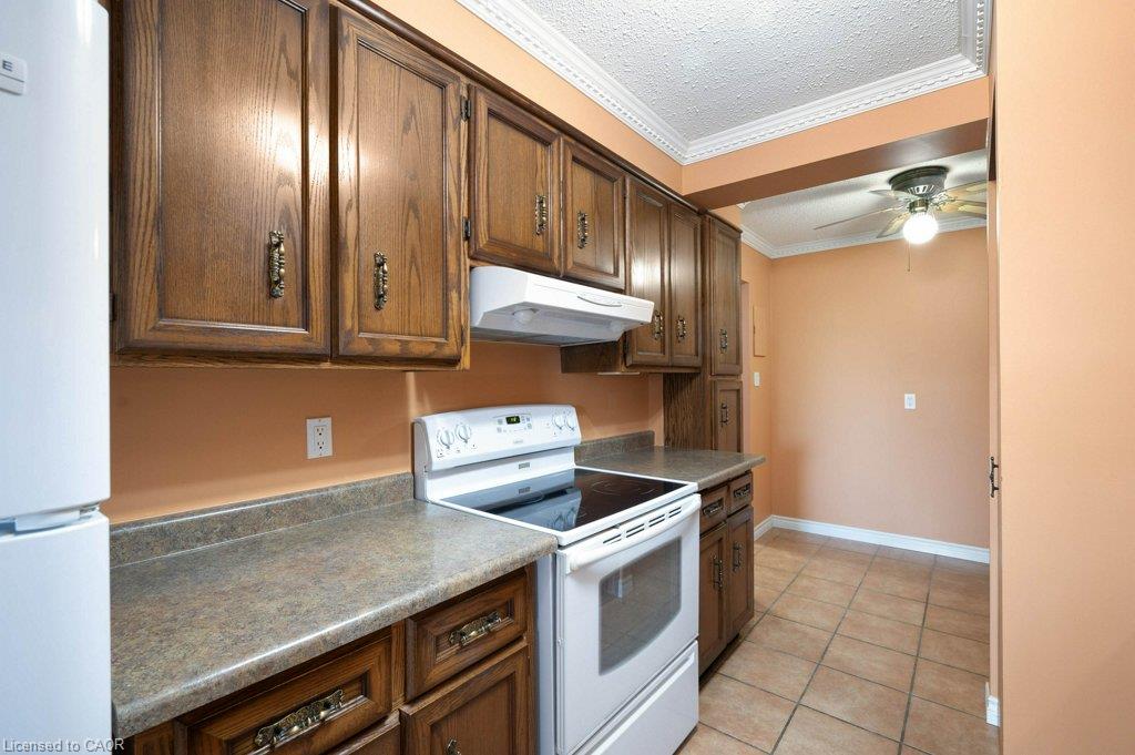 406-400 Champlain Boulevard Property Photo 7