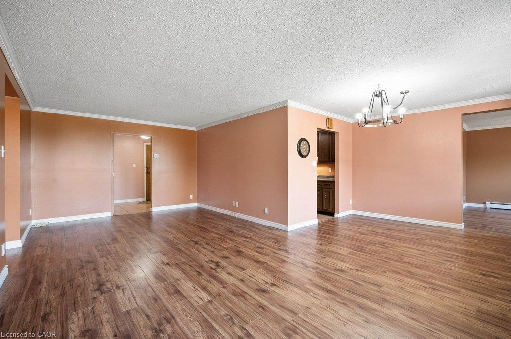 406-400 Champlain Boulevard Property Photo 15