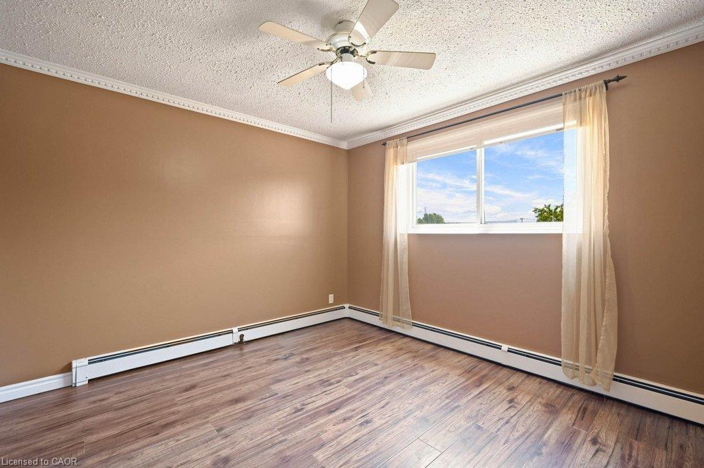 406-400 Champlain Boulevard Property Photo 21