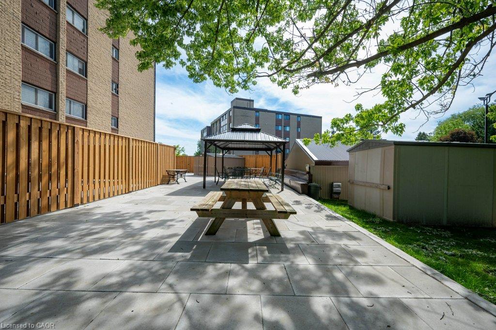 406-400 Champlain Boulevard Property Photo 42