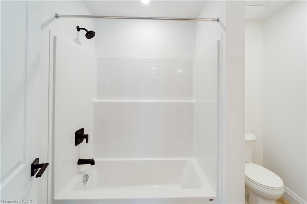 3-825 Stirling Avenue S Property Photo 26