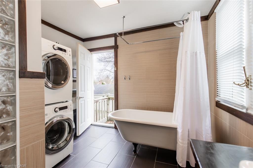 60 Lake Avenue Drive Property Photo 18