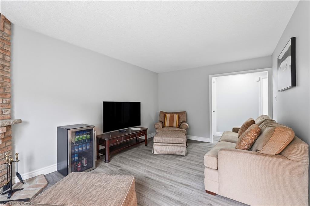 20 Mansfield Street Property Photo 9