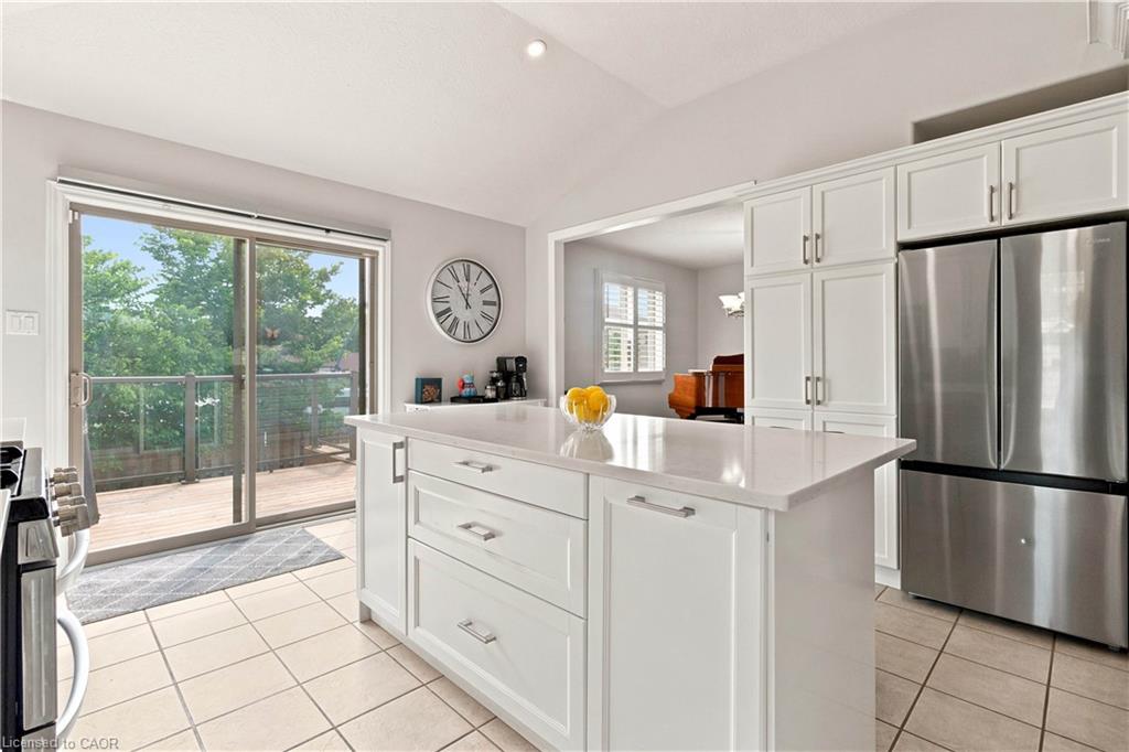 33 Stratford Terrace Property Photo 12