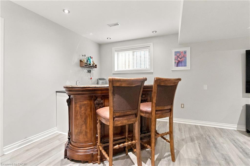 33 Stratford Terrace Property Photo 22