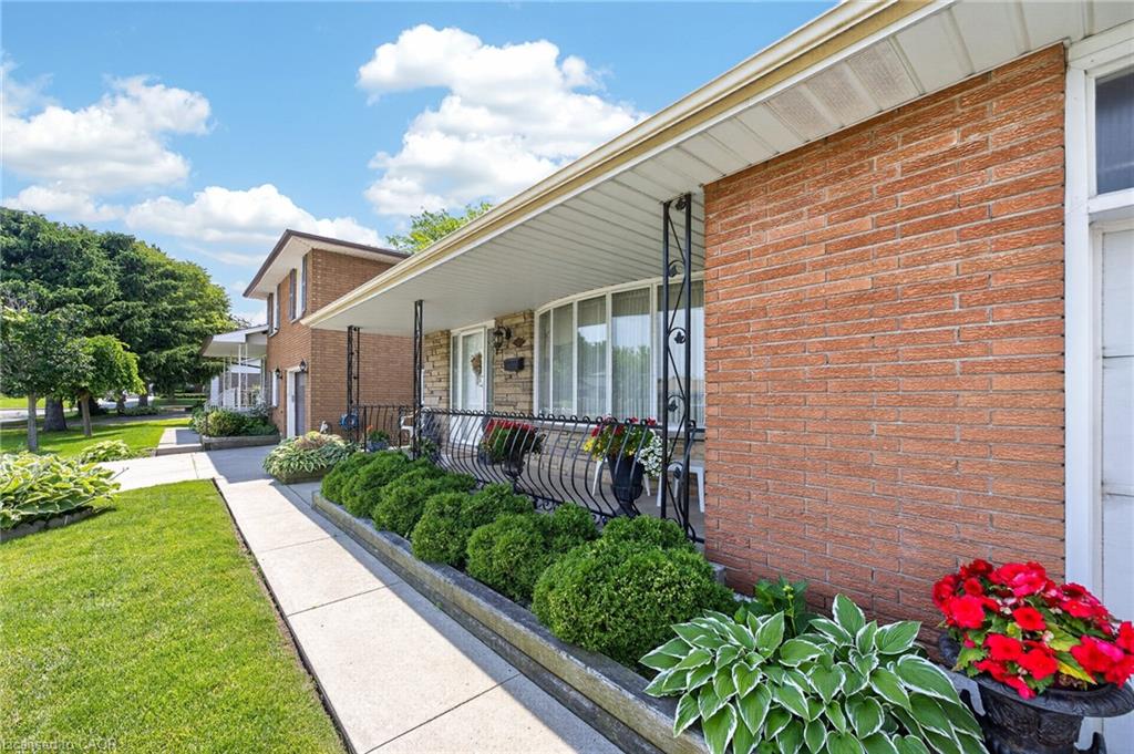 11 Fassett Avenue Property Photo 2