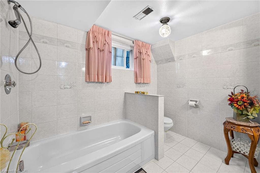 11 Fassett Avenue Property Photo 19